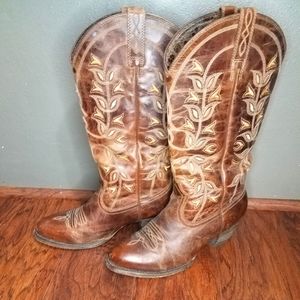 Ariat Desert Holly 8.5 leather cowboy boots
